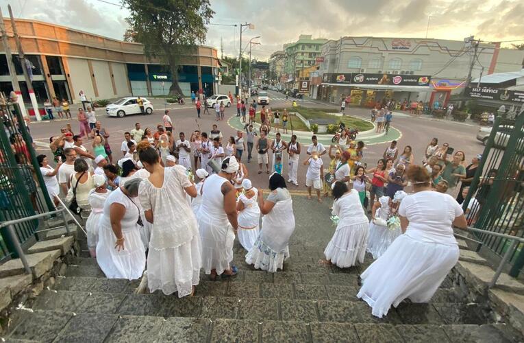 Lavagem da escadaria na Igreja Matriz de Nossa Senhora do Amparo acontece neste sábado (18/01)