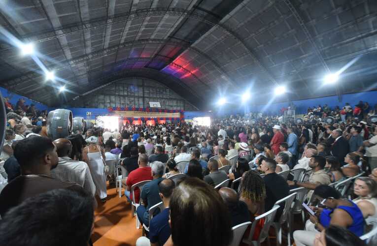 População prestigia posse de Quaquá e celebra expectativas para 2025