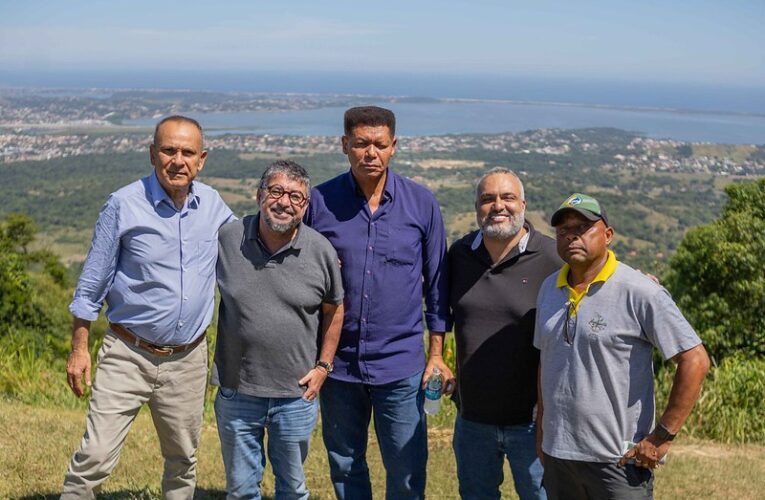 Prefeito Quaquá anuncia revitalização da Estrada do Camburi em Maricá