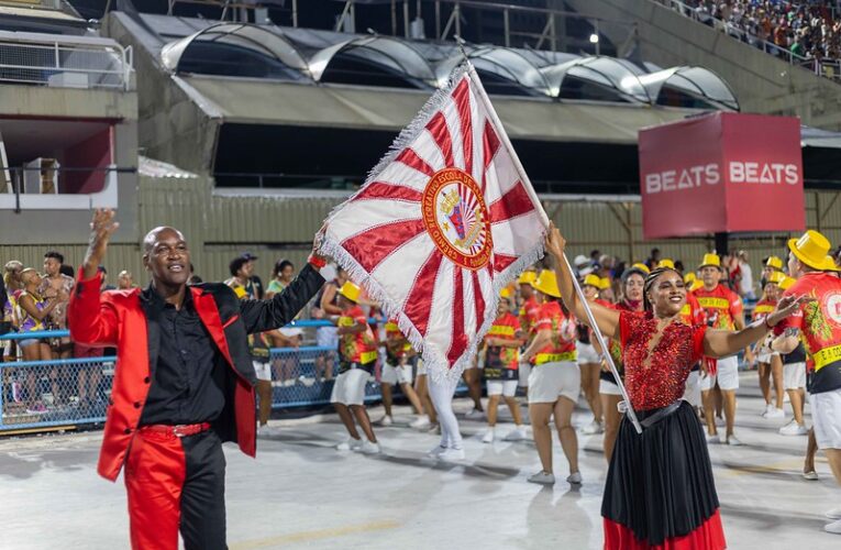 União de Maricá empolga a Sapucaí em ensaio técnico para a Série Ouro