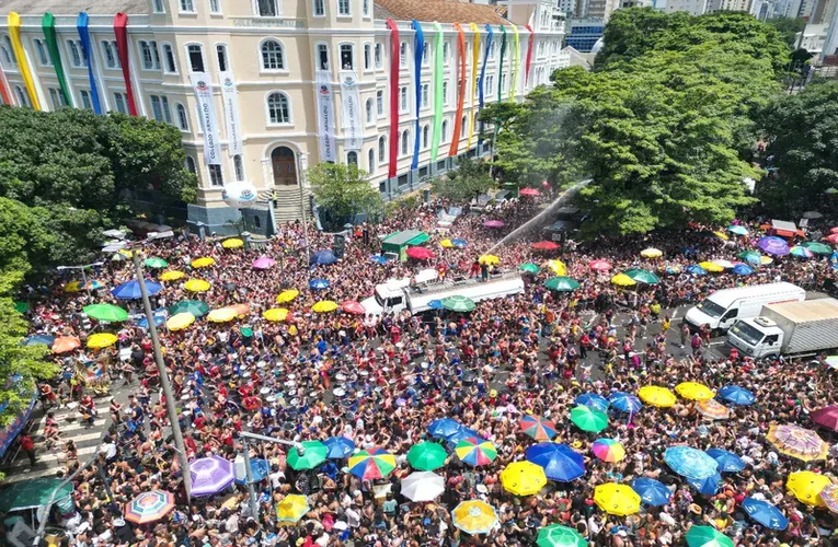 Diversidade: conheça blocos de mulheres, LGBTs e negros que sairão no carnaval de Belo Horizonte