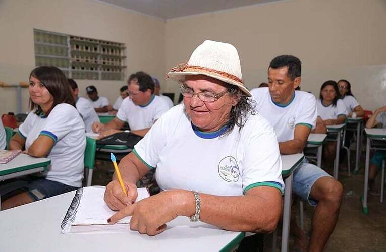 Baixa escolaridade é fator de risco para declínio cognitivo no Brasil