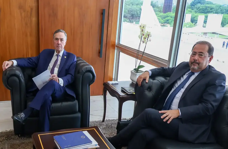 Advogado de Bolsonaro diz que vai pedir anulação da delação de Cid