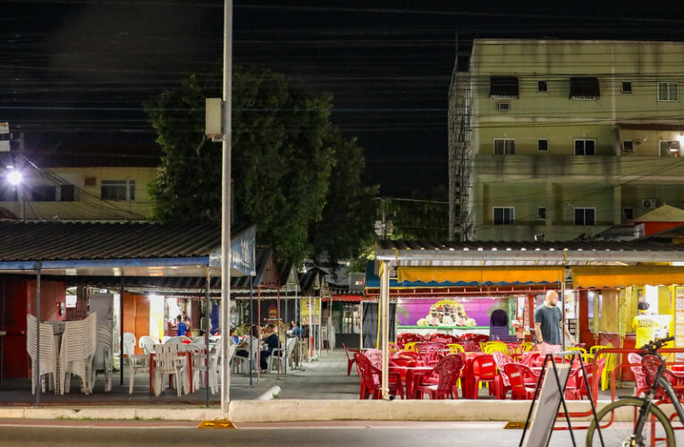 Prefeitura de Maricá realiza melhorias na praça de alimentação do Centro