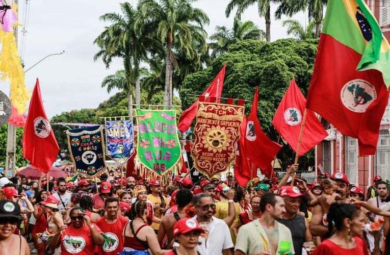 Segunda-feira de Carnaval é dia de Bloco Sem Terra em Olinda