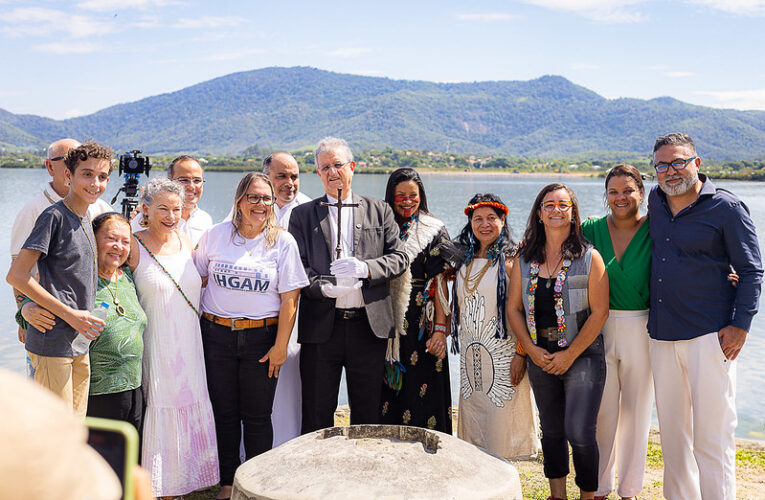 Cruz da primeira missa do Brasil visita Maricá em momento histórico de fé