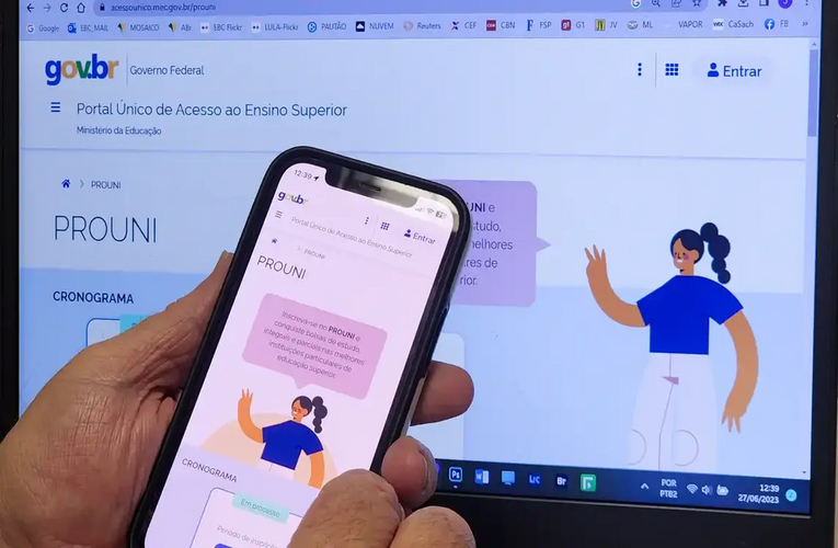 Prouni: convocados da lista de espera devem entregar dados até sexta