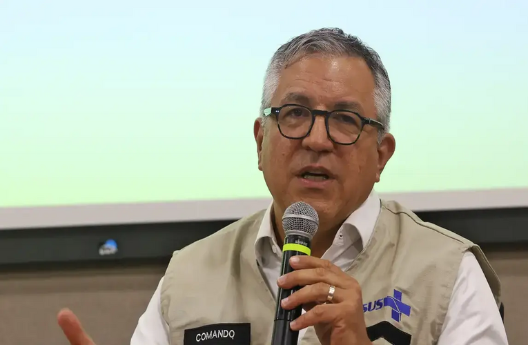 Saúde anuncia 80 municípios prioritários para ações contra dengue