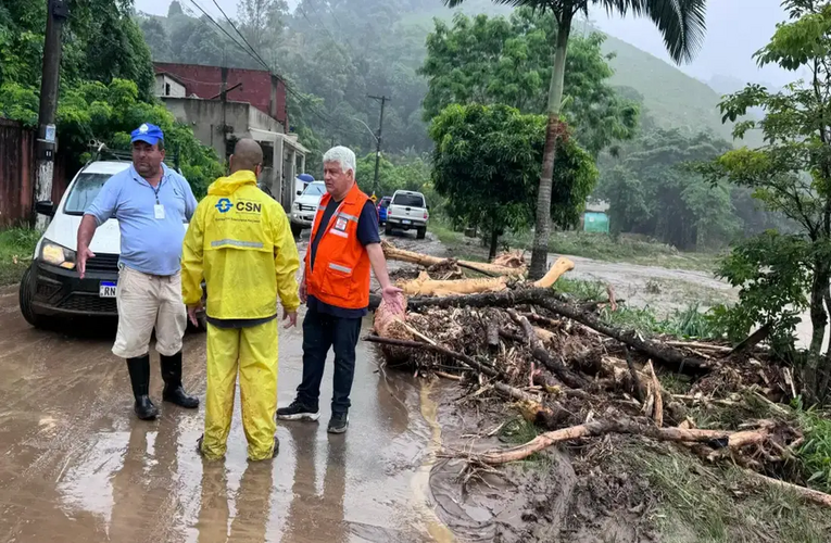 Angra dos Reis decreta emergência em saúde pública devido às enchentes