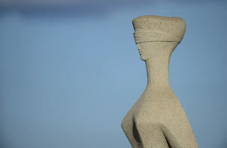 STF nega afastar Moraes, Dino e Zanin do julgamento da trama golpista