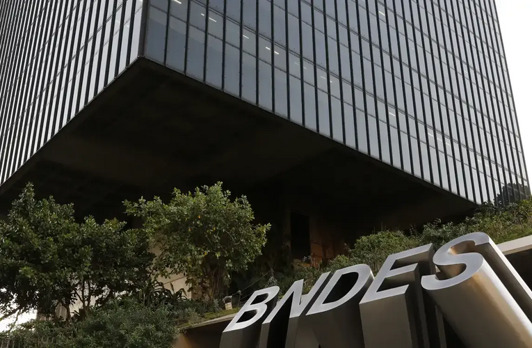 BNDES aprova crédito de R$ 20 milhões para empresa que abastece o SUS