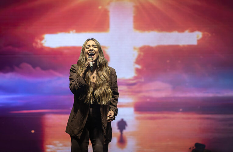 Maricá para Cristo reúne Gabriela Rocha, Midian Lima e milhares de fiéis no Centro