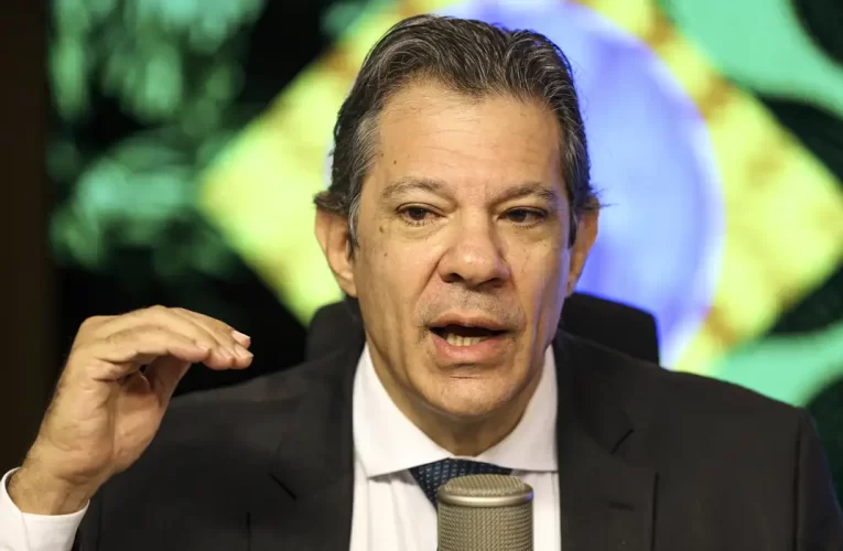 Governo avalia ressarcir aposentados do INSS por fraudes