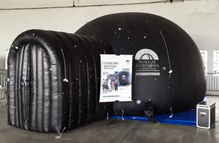 Museu e bibliotecas levarão planetário móvel a comunidades do Rio
