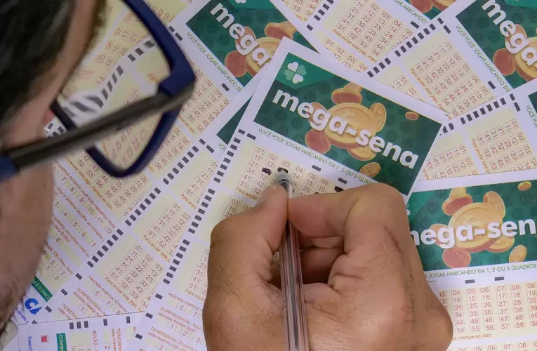 Mega-Sena sorteia R$ 11 milhões neste sábado; apostas até 19h