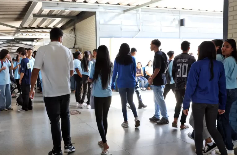 Pé-de-Meia: nascidos em julho e agosto recebem hoje parcela de R$ 200