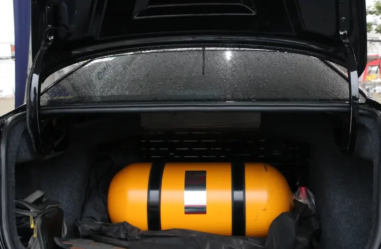 RJ: fiscalização autua 14 postos de combustível por adulteração