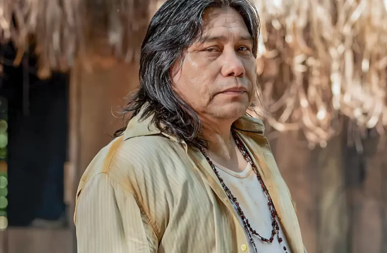 “Aprender é se espantar”, diz Daniel Munduruku na Feira do Livro