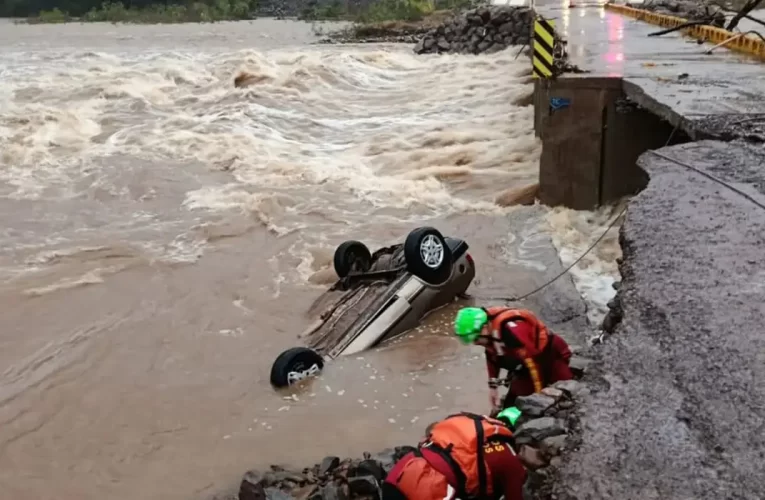 Quase 7,3 mil pessoas deixaram suas casas no RS por causa das chuvas