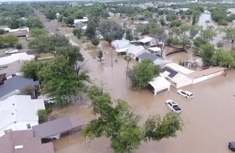 Lula lamenta mortos e desaparecidos nas enchentes no Texas