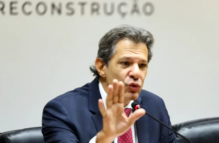 Haddad: Brasil não sairá de negociações com EUA e prepara plano contra tarifaço