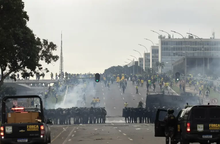 STF responsabiliza 1.190 pessoas por atos antidemocráticos de 2023