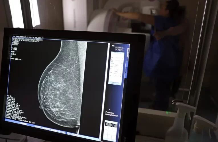 Outubro Rosa: como receber o auxílio-doença em tratamento de câncer