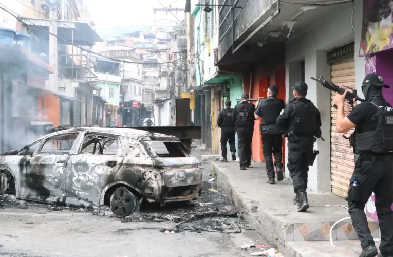 Rio entra em estágio 2 com vias interditadas durante megaoperação