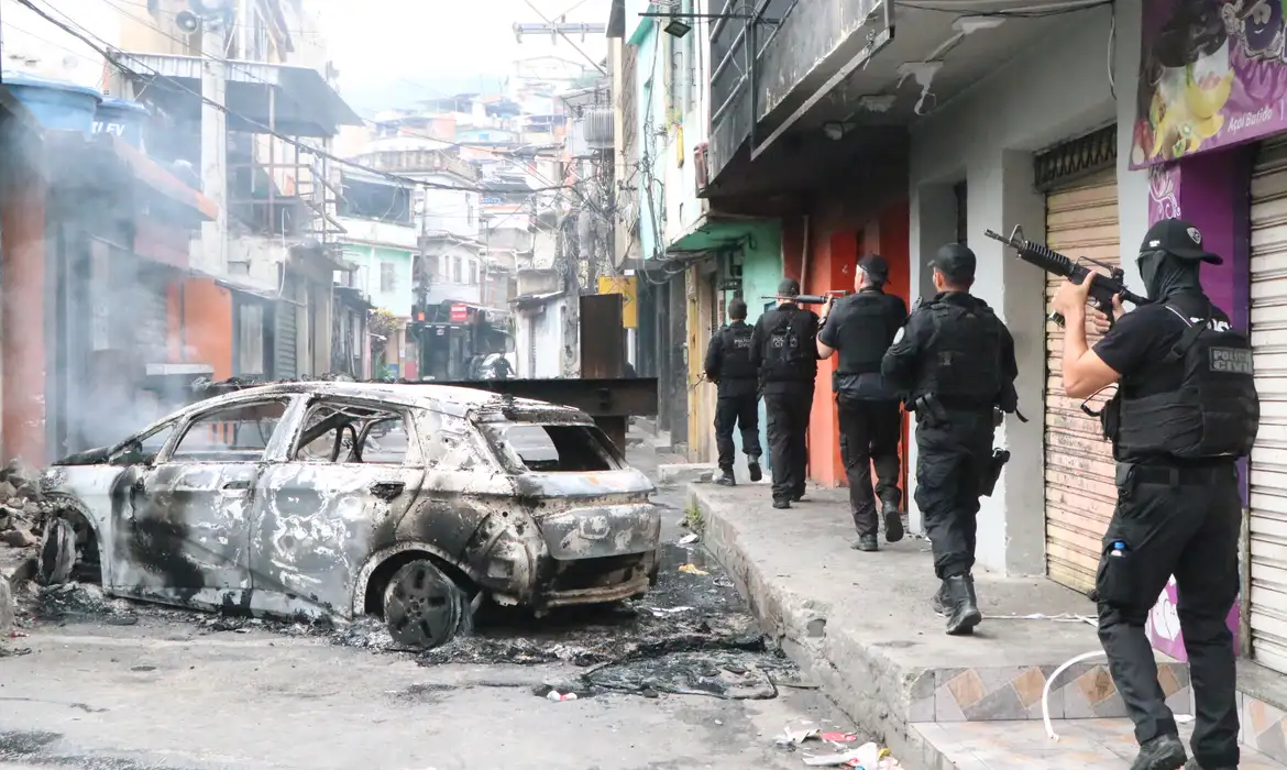 Operação Policial,Rio de Janeiro,Estágio 2,Alemão,Penha,Interdições,Comando Vermelho,Direitos Humanos,BRT,Trânsito,Segurança Pública,Violência Urbana