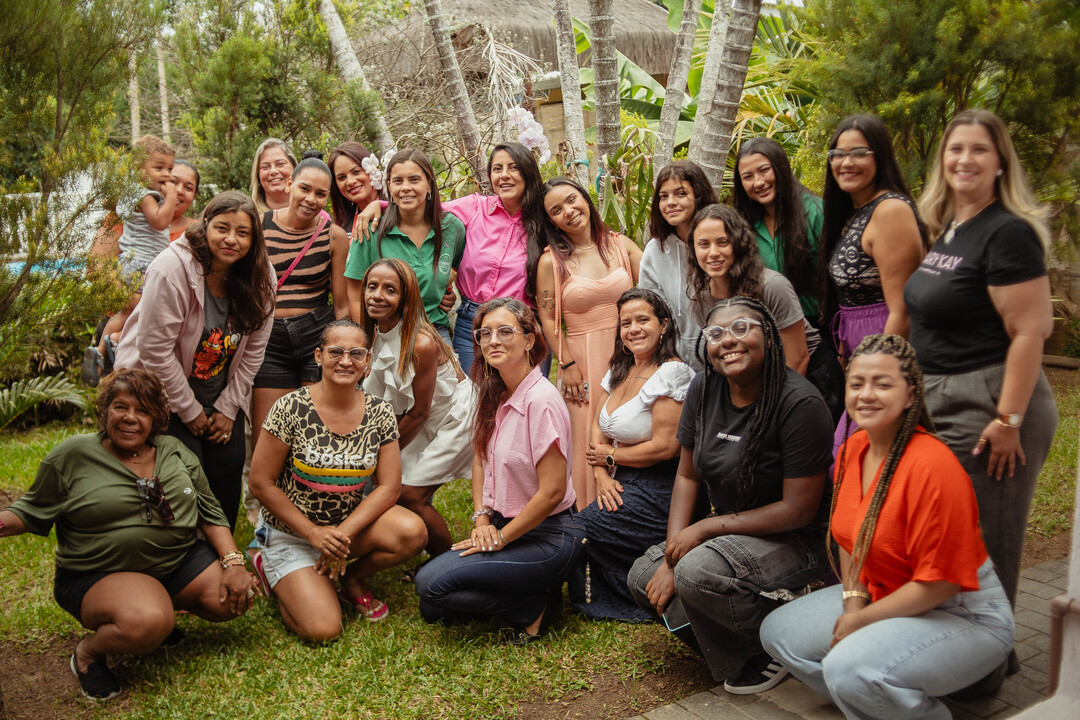 Outubro Rosa, Maricá, Saúde da Mulher, Autocuidado, Prevenção, Câncer de Mama, Alimentação Saudável, Palestras, Mulheres, Bem-estar