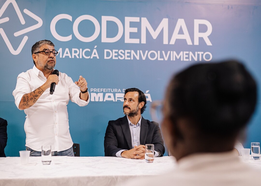 Prefeitura de Maricá, MARAEY, Firjan, SENAI, ONU Turismo, Codemar, Washington Quaquá, Celso Pansera, Emilio Izquierdo, Aline Ribeiro, Qualificação Profissional, Emprego, Construção Civil, Hotelaria, Turismo Sustentável, Educação, Maricá