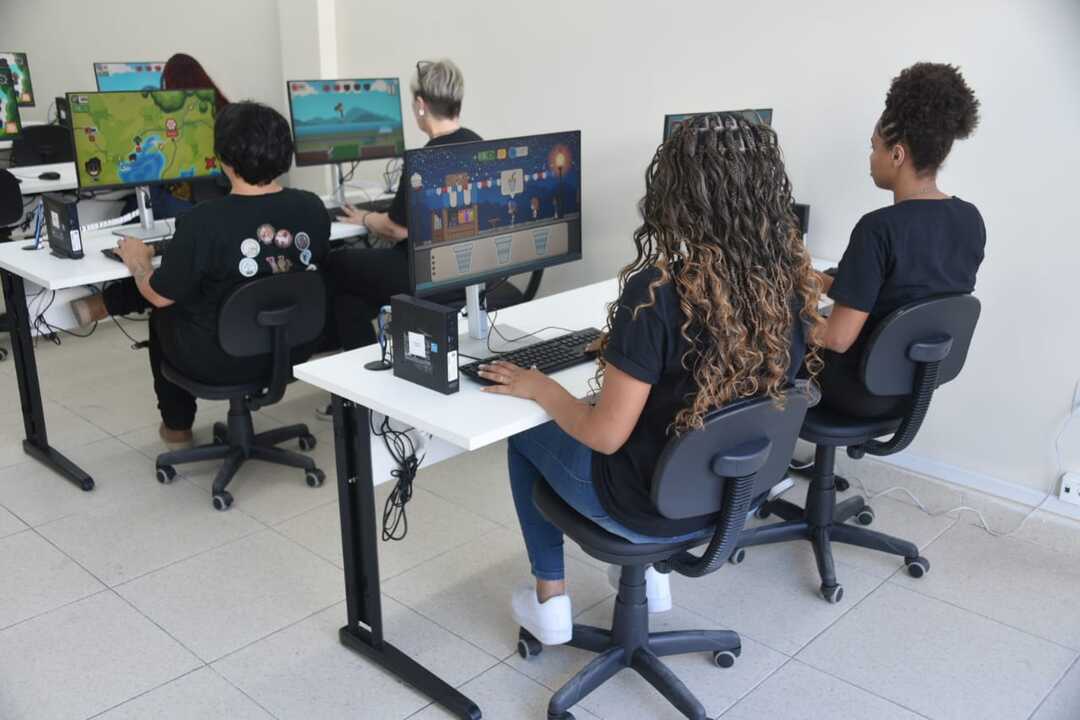 Semana Nacional de Ciência e Tecnologia, Maricá, Sabrina Alves, Território do Futuro, Secretaria de Ciência e Tecnologia, Inovação, Sustentabilidade, Educação, Agroecologia, Planetário de Maricá, Codemar, Lagoa Viva, Inteligência Artificial, COP 30