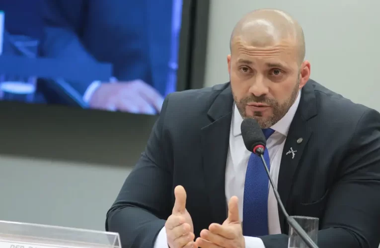 Moraes autoriza progressão de Daniel Silveira para regime aberto