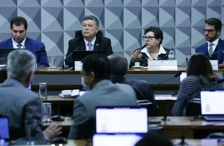 Ex-integrante de Conselho diz na CPI que alertou sobre fraudes no INSS