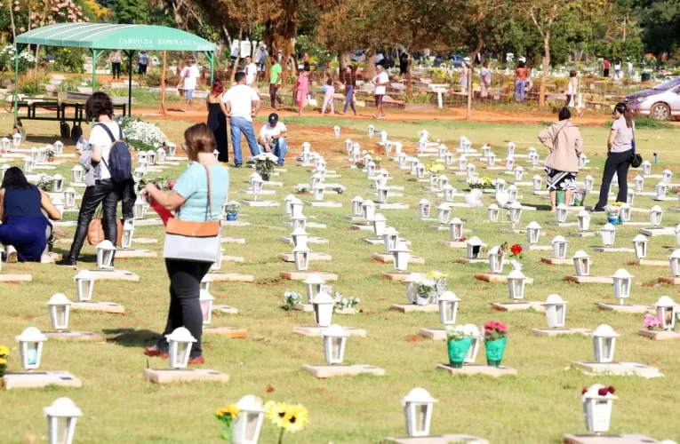 Fim de semana do Dia de Finados deve levar 600 mil a cemitérios do DF