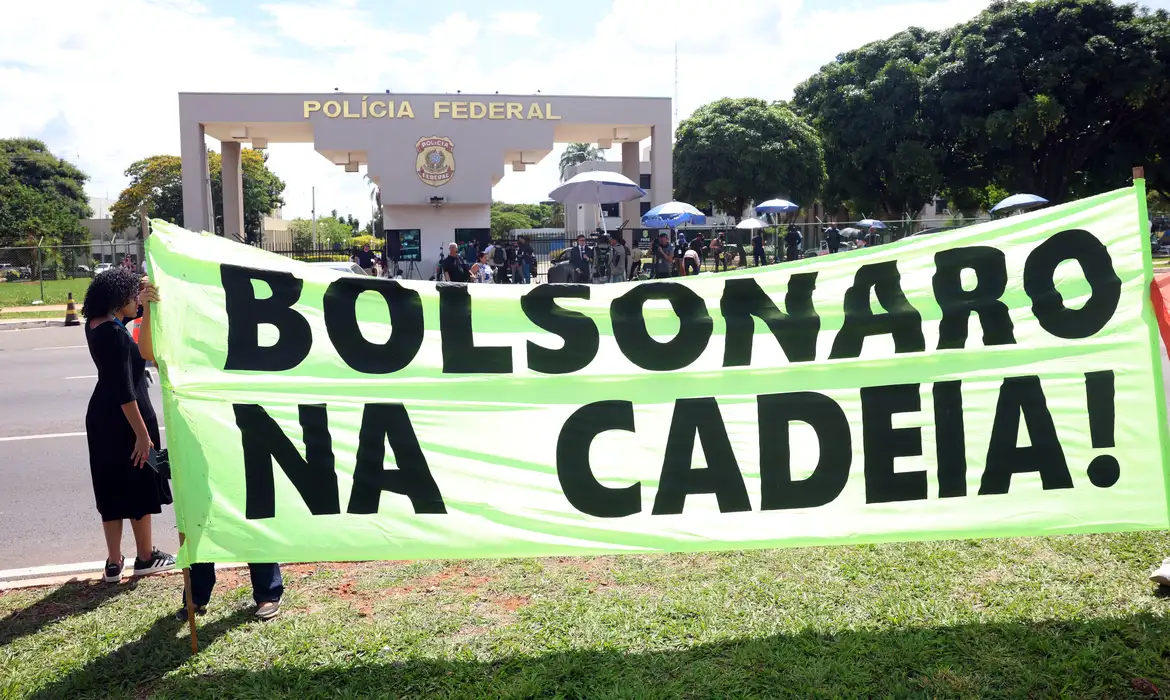 Bolsonaro, Polícia Federal, Alexandre de Moraes, STF, Prisão Preventiva, Brasília, Política