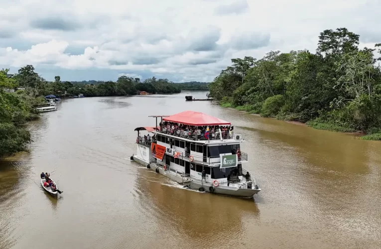 Flotilha Yaku Mama chega à COP30 com demandas de povos indígenas