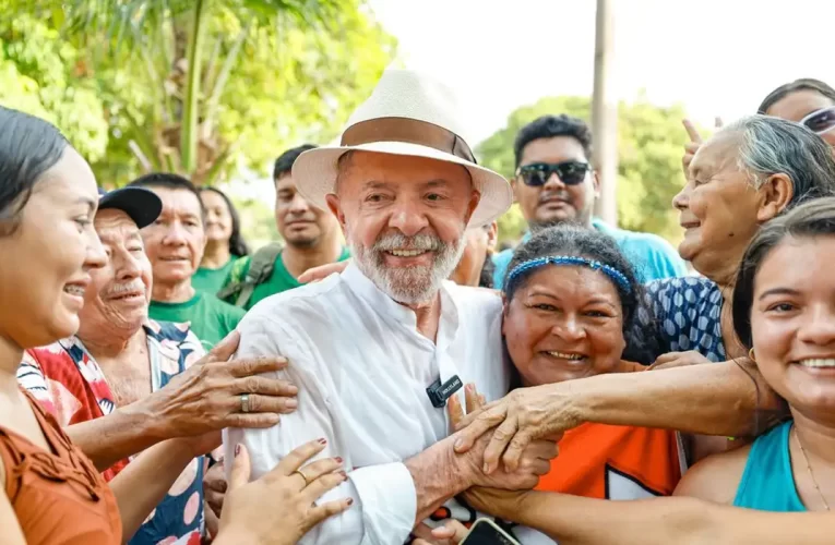 Justiça tributária: Lula celebra isenção para quem ganha até R$ 5 mil