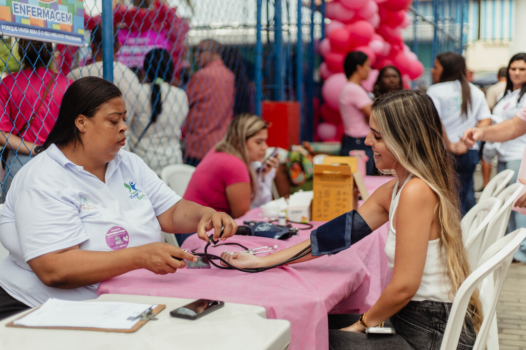 Outubro Rosa, mamografia, prevenção, câncer de mama, saúde da mulher, SUS, Maricá, exames, Secretaria de Saúde
