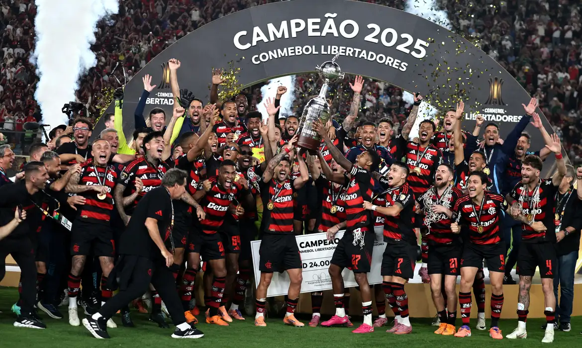 Flamengo, Palmeiras, Libertadores, final da Libertadores, futebol, Arrascaeta, Bruno Henrique, Danilo, Lima, Rádio Nacional, EBC