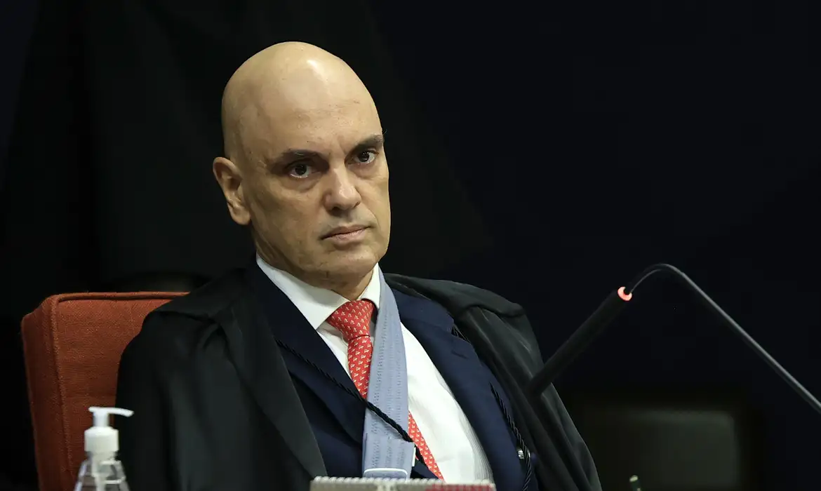 lexandre de Moraes, Jair Bolsonaro, STF, cirurgia, prisão domiciliar, Polícia Federal