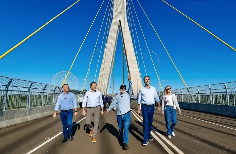 Lula inaugura Ponte da Integração em Foz do Iguaçu