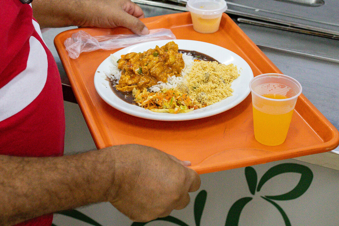 Maricá, restaurante popular, ceia de Natal, segurança alimentar, políticas públicas, assistência social, Economia Solidária, Inoã