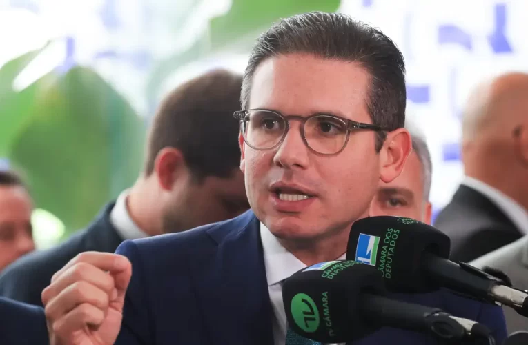 Motta defende servidora alvo da PF e diz que Dino não aponta desvios