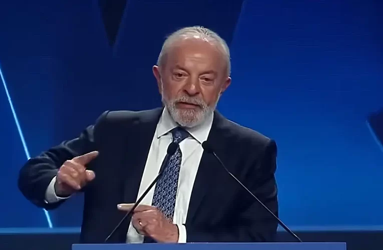 Lula diz que fim de sanção a Moraes é bom para o Brasil