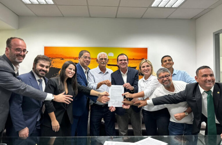 Maricá e Rio firmam acordo para dividir royalties do petróleo