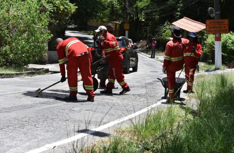 Prefeitura de Maricá recupera asfalto da Serra da Tiririca em Itaipuaçu