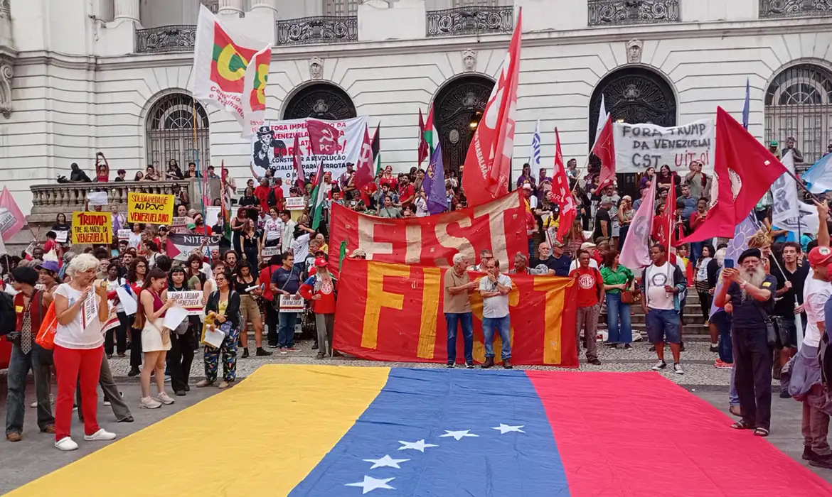 Cinelândia, protesto no Rio, Nicolás Maduro, Venezuela, Estados Unidos, soberania, política internacional