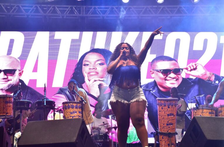 Carnaval Maricá 2026 reúne artistas em 13 palcos pela cidade