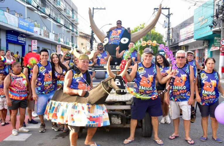 Blocos animam os quatro distritos no terceiro dia do Carnaval de Maricá